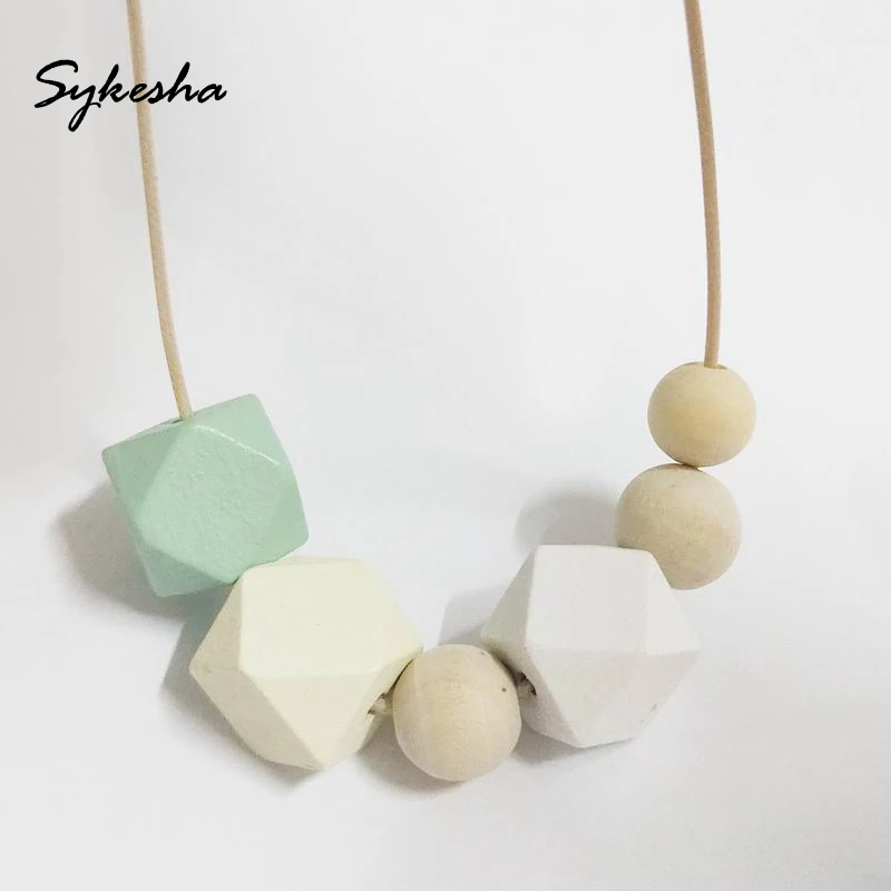 

2019 New Light Blue and White Natural Beaded Wood Necklace Statement Summer Bohemia Jewlery Party Gift