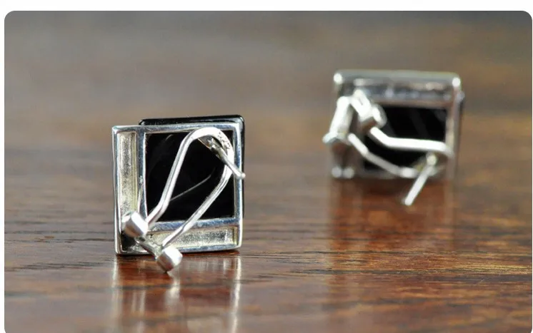 5336933452_1565479293_conew2