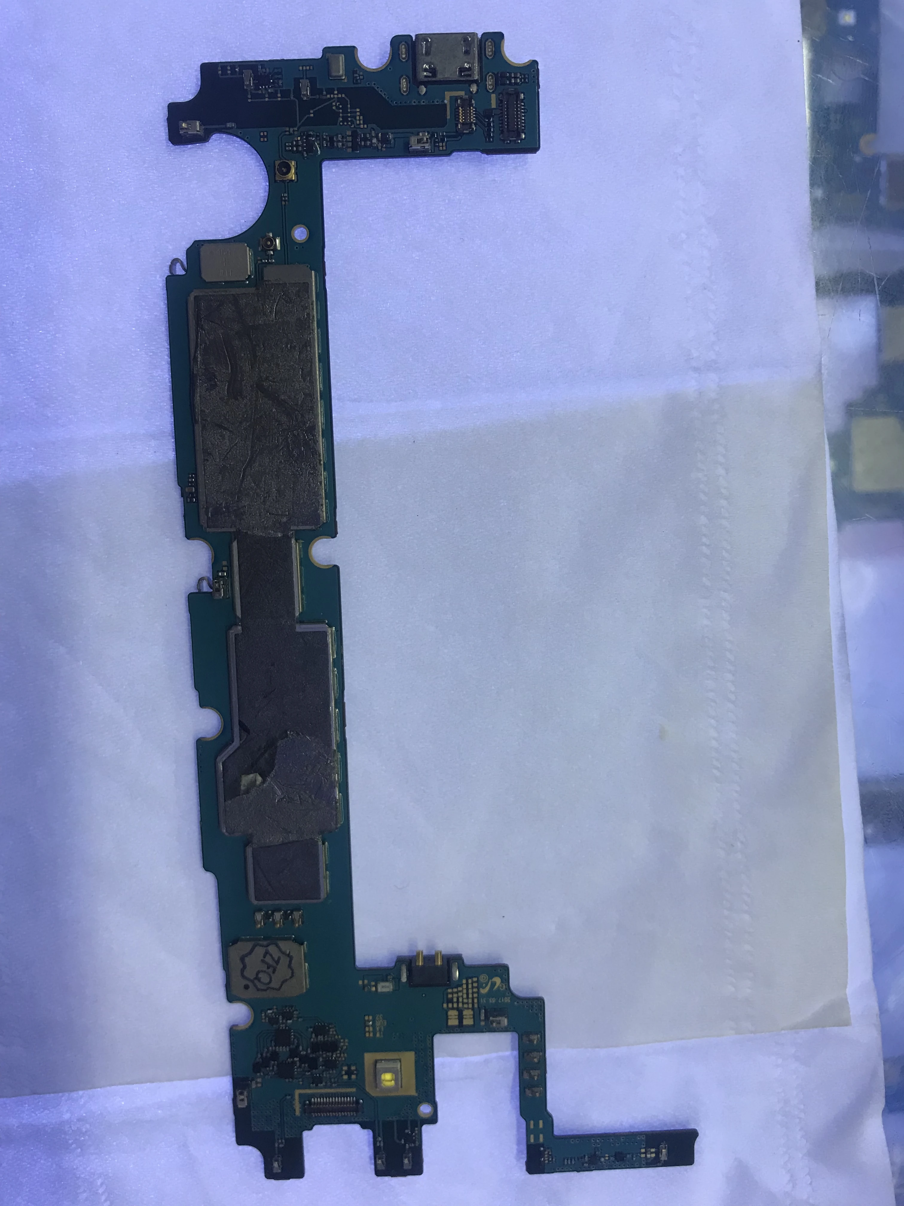 

Raofeng High quality For Samsung Galaxy g610f motherboard unlocked Mainboard with chips logic board