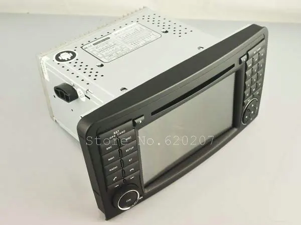 BENZ ML 320 01