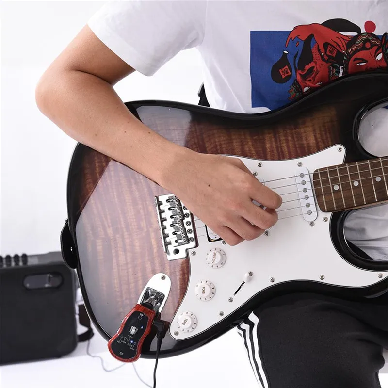 

IRIN 3.7V 800mA Transmitter Guitar Effect Portable 5 In 1 Wireless Guitar System Rechargeable Battery Effector Kit Guitar Parts