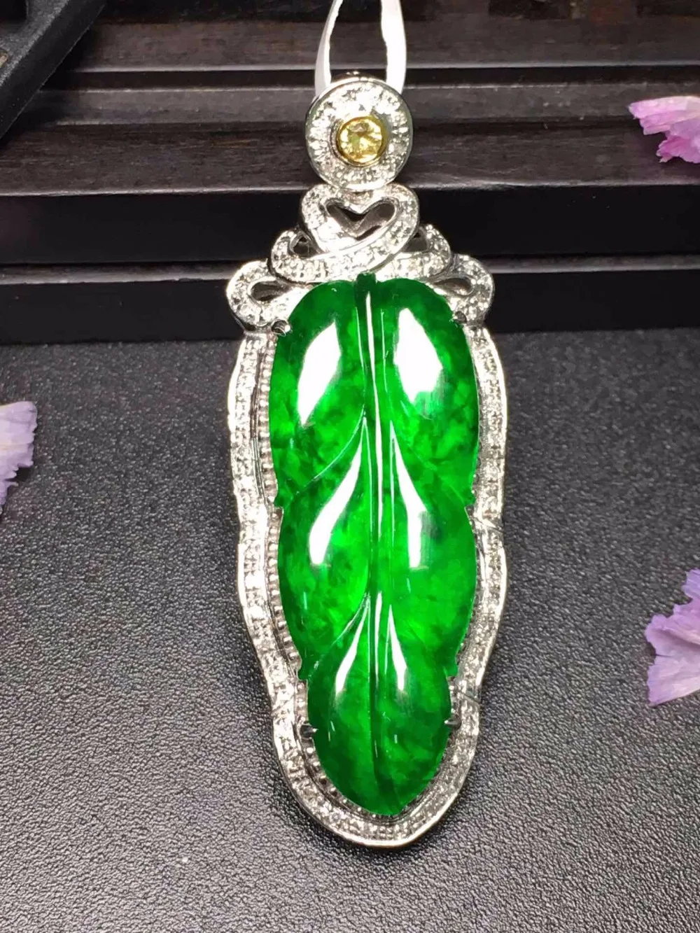 

420 Fine Jewelry Real Pure 18 K White Gold Jewelry Natural Burmes Jade Gemstones Jadite Female's Fine Women's Pendants Necklaces