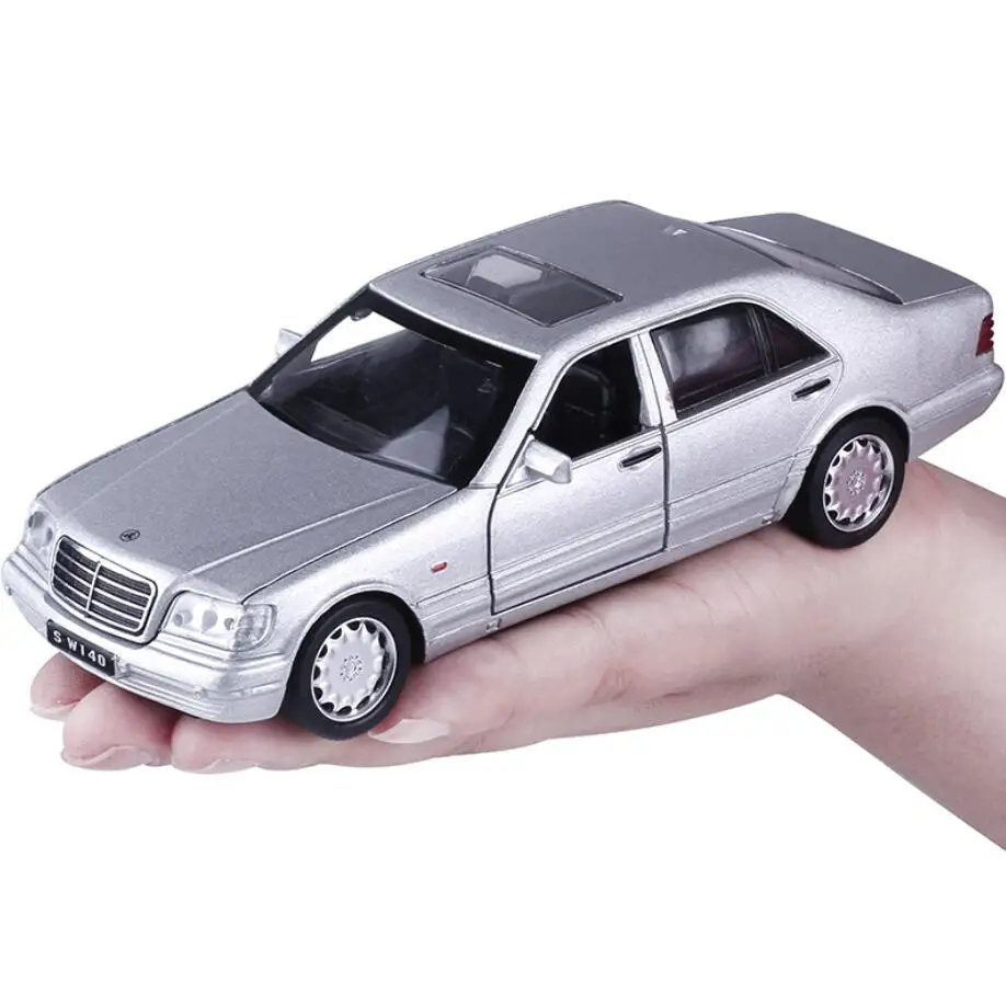Новое поступление 1/32 S-W140 DieCasts автомобилей роскошная модель классический