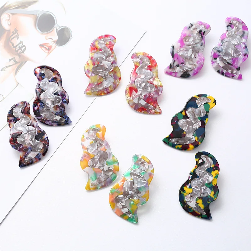 

Fashion Retro Acrylic Stud Earring Exaggerated Irregular Colorized Waved Acetic Acid Pendientes Women Jewelry Bijoux Oorbellen