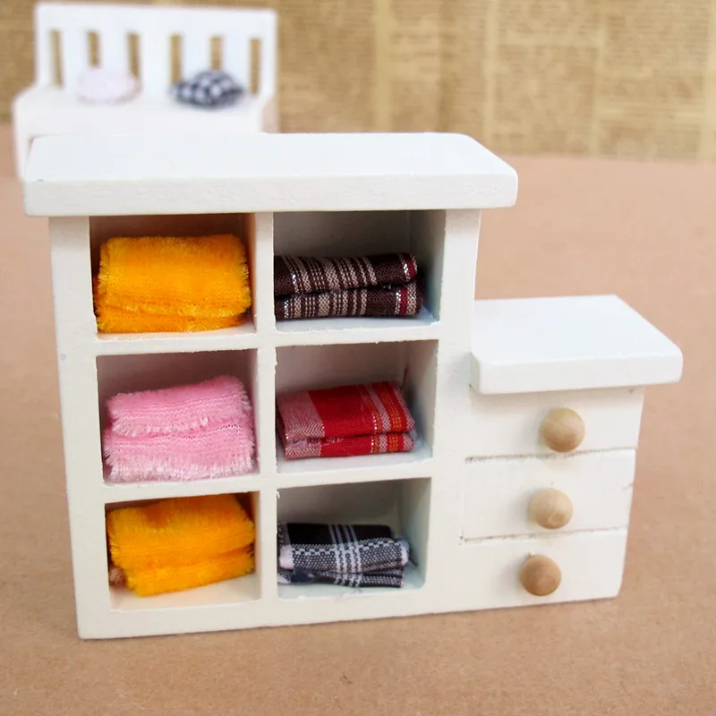 

1:12 Cute MINI Dollhouse Miniature Furniture accessories table