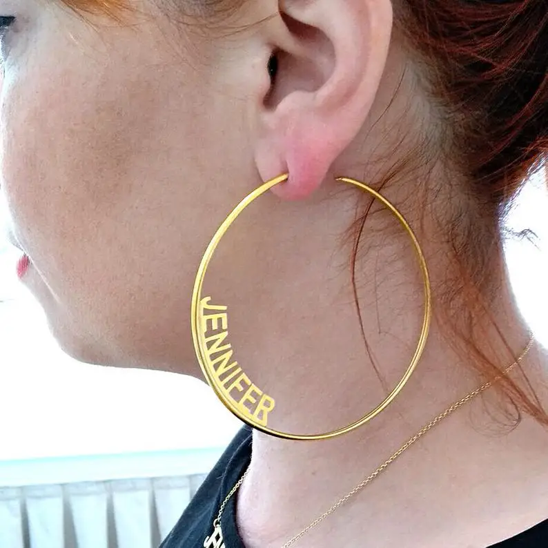 Günstig Handgemachte Personalisierte Name Ohrringe Für Frauen Punk Schmuck Benutzerdefinierte Brief Initialen 70mm Hoops Ohrringe Freundschaft Geschenke Bff