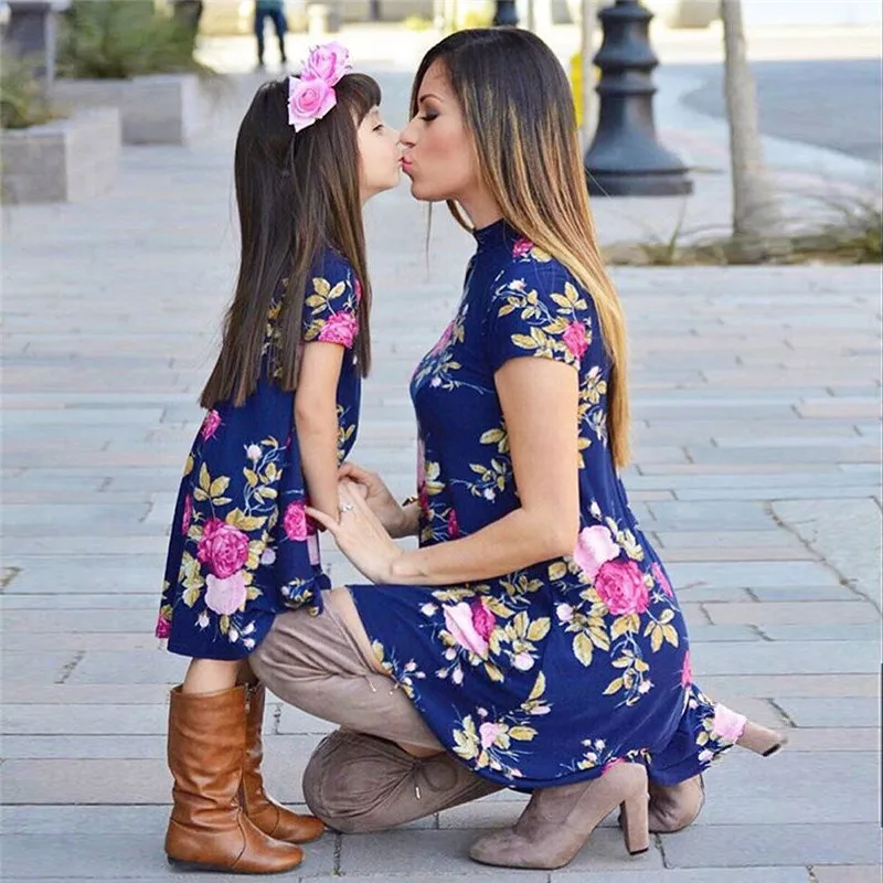 

Trendy Women Mommy daughter girl kids Baby clothes round neck Floral print short sleeve summer cotton Mini Dresses one pieces