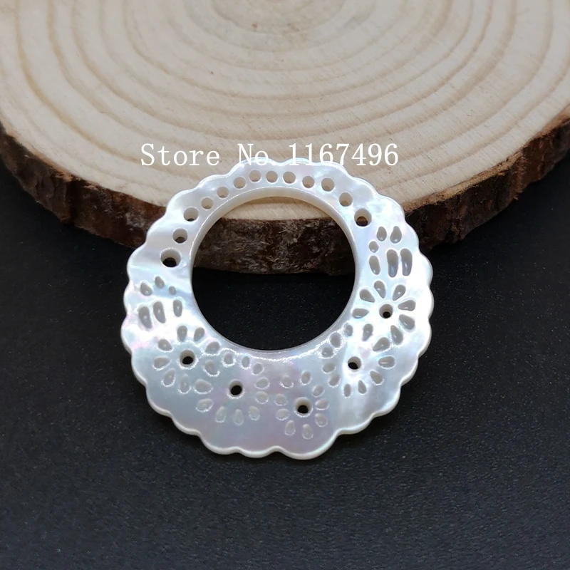 

20pcs/lot30mm Natural Hollow Round Flower pearl MOP Beads Round Circle Flower Mother of Pearl Shell Beads for DIY Jewelry