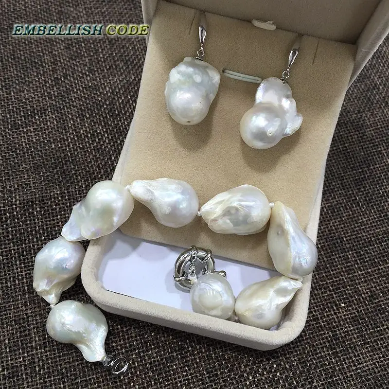 Fashion white color Baroque Pearl 18K Gold Earrings Luxury  Irregularity 
