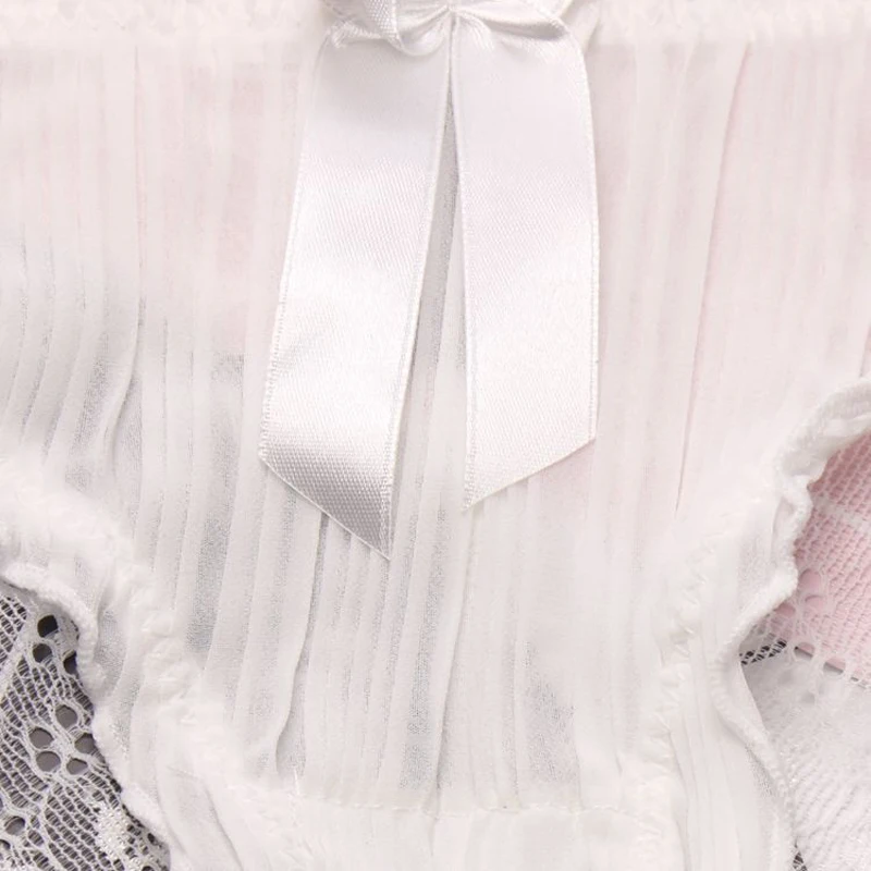 3817105872_1606778239