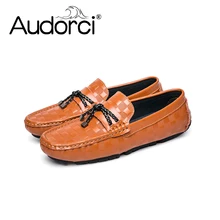 Audorci/Мужская обувь; коллекция года; сезон весна; мужские модные Лоферы ручной работы; мокасины для вождения; обувь в горошек; мужская легкая обувь на плоской подошве; размеры 38-44