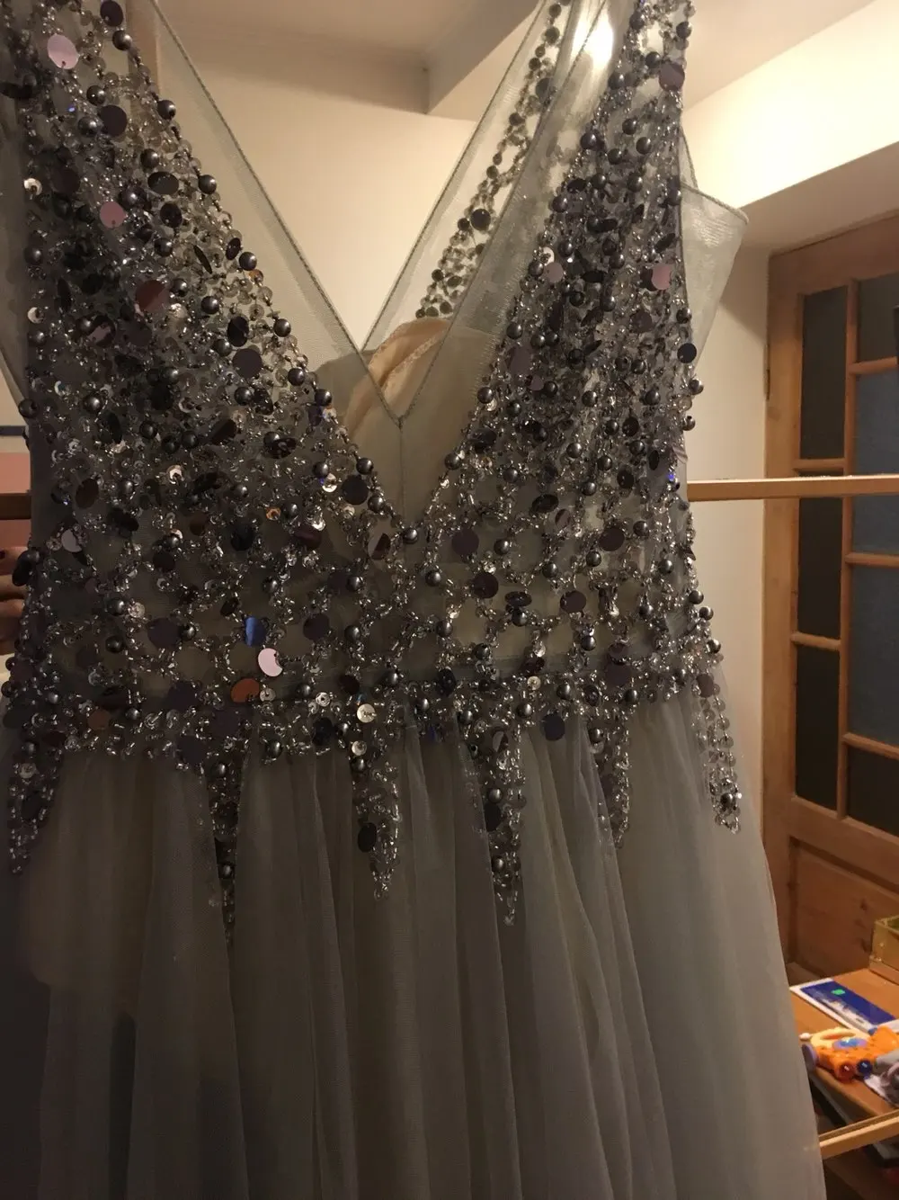 Новое поступление, длинное платье из тюля, серое, с бисером, Vestidos Para Festa, сексуальные платья с разрезом, без рукавов, платье с глубоким v-образным вырезом