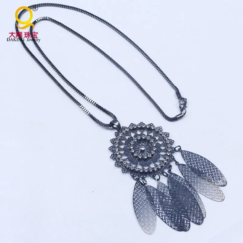 Pretty Vintage Style Ethnic Pendant Necklace Friends Necklace Cool