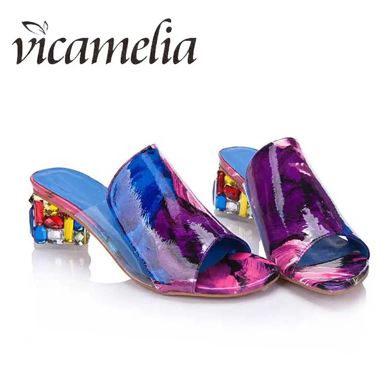 Vicamelia/женские сандалии гладиаторы на среднем каблуке с разноцветными