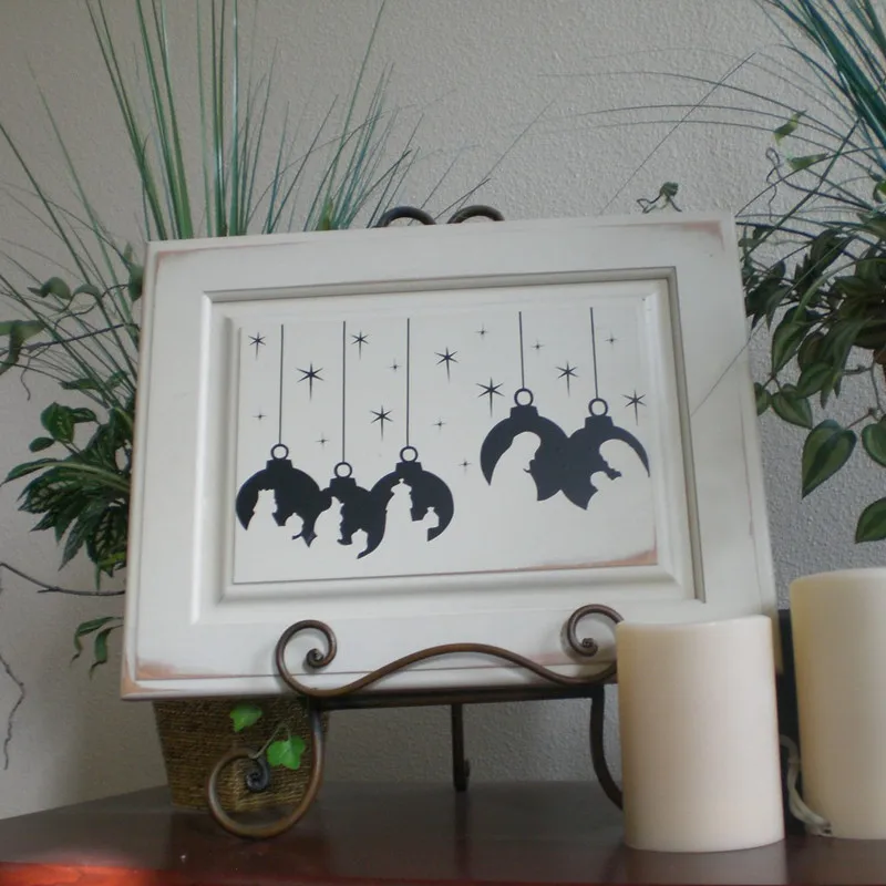 Nativity Ornament Vinyl Design with Joseph, Mary & baby Jesus, and the Wisemen_