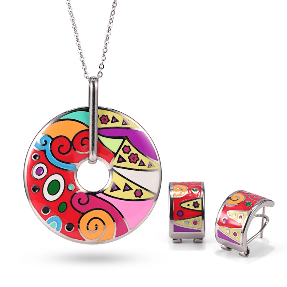 silver necklace  (1)