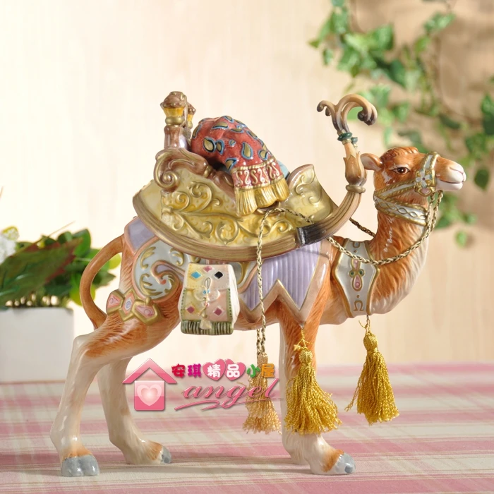 

Europe ceramic camel statue home decor crafts room decoration vintage ornaments porcelain animal figurines wedding decoration