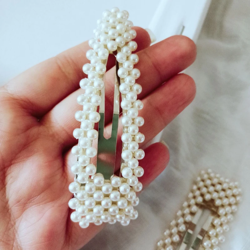 

INS HOT Pearl Hair Clip for Women Elegant Korean Design Snap Barrette Stick Hairpin Hair Styling Accessories