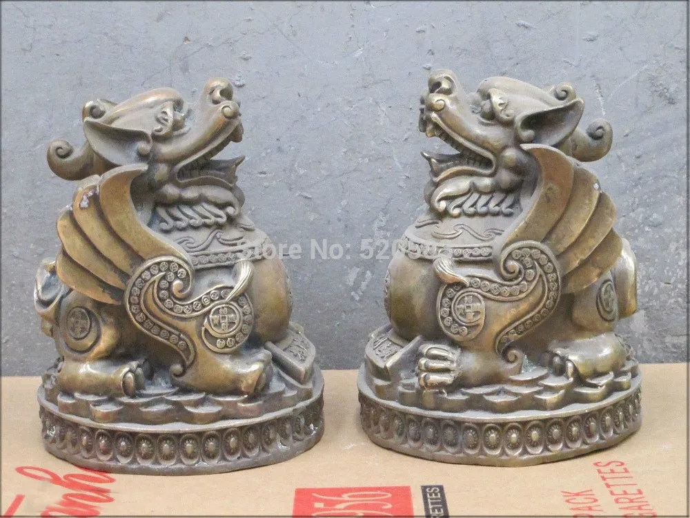 

free Chinese bronze statue Flying wing Pi Xiu Pi Yao mythical wild animal pair fast
