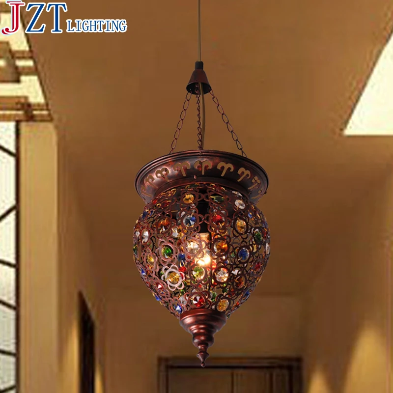 

M Mediterranean Retro Style Pendant Light Rusty Iron Crystal Through Carving Restaurant Lamp LED E27 Lamp Holder Corridor Lamp