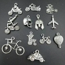 Vintage plata helicópteros bicicletas coches juego cascos motocicletas globos de aire caliente bebé carriag encantos colgantes accesorios C101