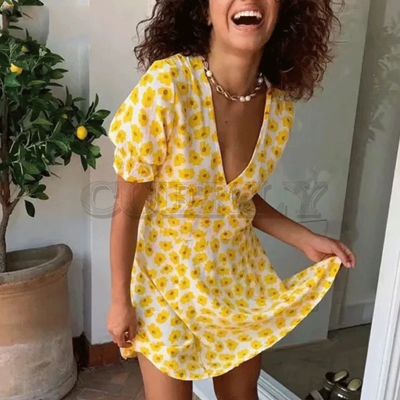 

Cuerly chic boho beach yellow floral print dress women v neck 2019 summer skater dress mini short dress L5