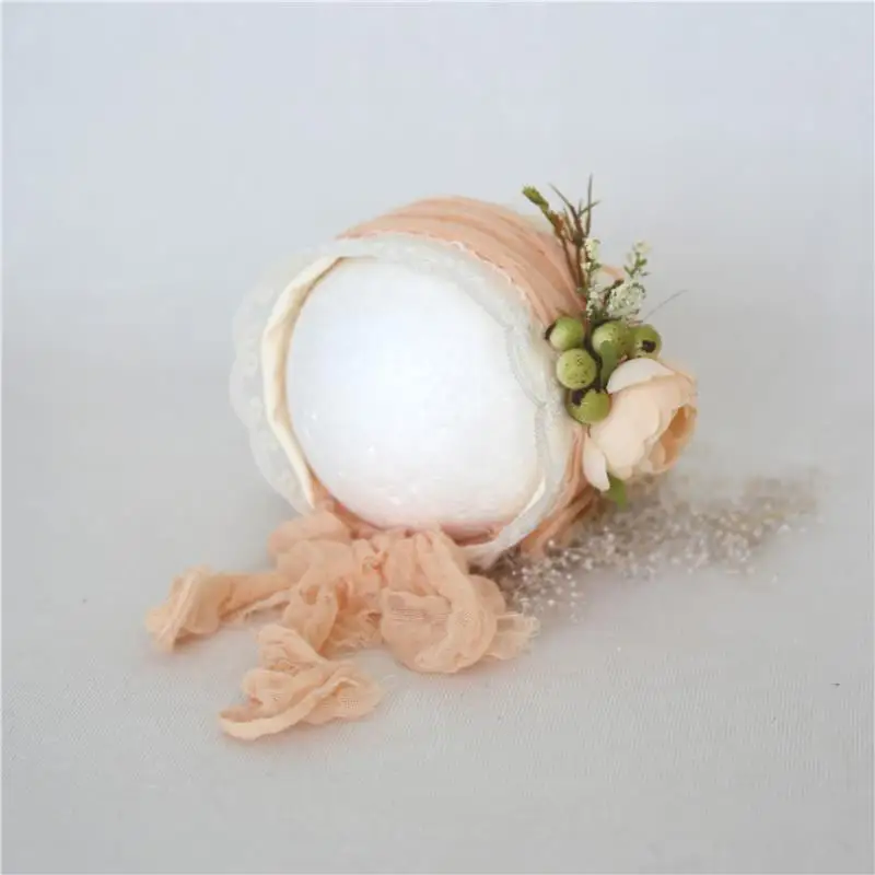 Сиреневый кружевной Цветочный Чепчик для маленьких девочек, шапка для новорожденных, шапка для фотосессии, шапка с фиолетовым цветком, шапка для новорожденных, реквизит для фотосессии