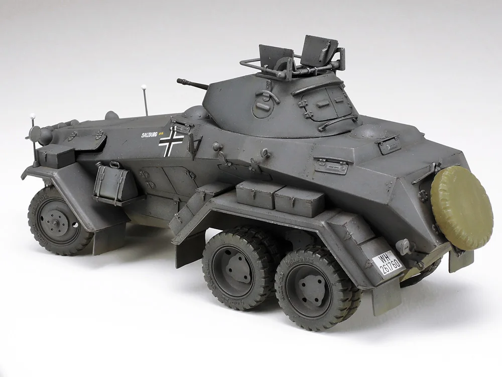 Тамия 37024 1/35 немецкий 6 колесный тяжелый бронированный автомобиль Sd.Kfz.231 Военная