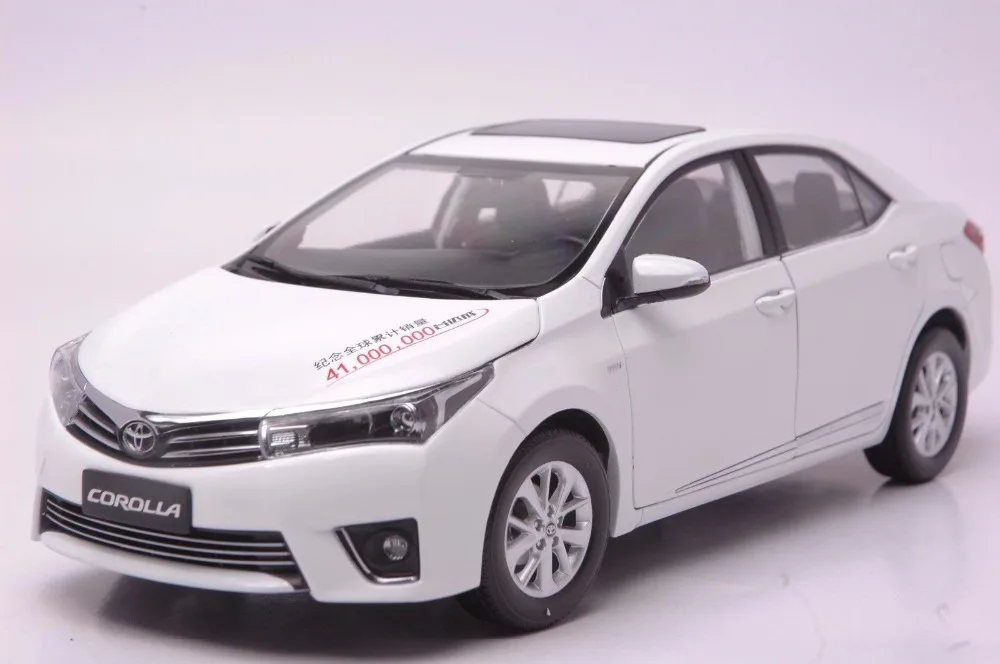 1:18 литья под давлением модель для Toyota Corolla 2014 Белый редкий сплав игрушечный