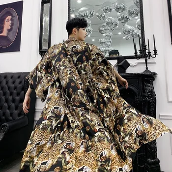 

2019 New Comfortable High Quality Super Fire Summer Men's Brocade Korean Version Of The Elegant Casual Sunscreen Shirt