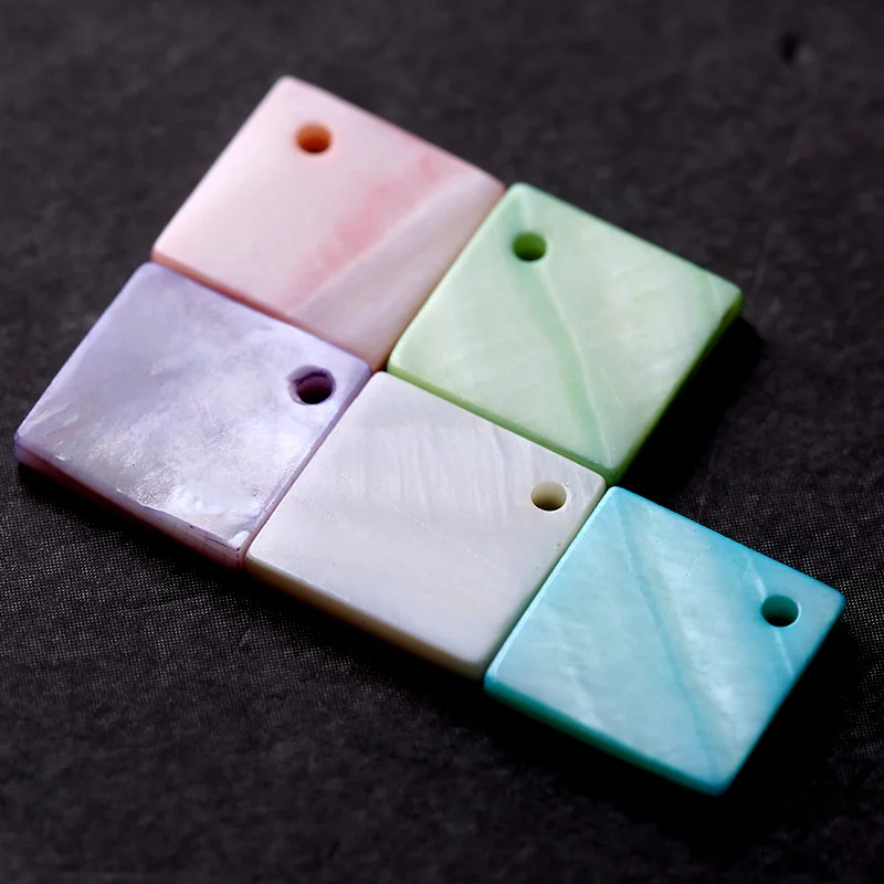 

20pcs/lot Natural Square Shell Beads Mother of Pearl Shell for Hand Made Earring Choker bracelet Jewelry Findings Accessories
