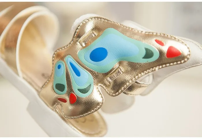 New 2015 Fashion Girls Sandals Summer Style Children's Shoes Girls Shoes Butterfly's Wing Patent Leather Kids Shoes Baby Sandals (13)