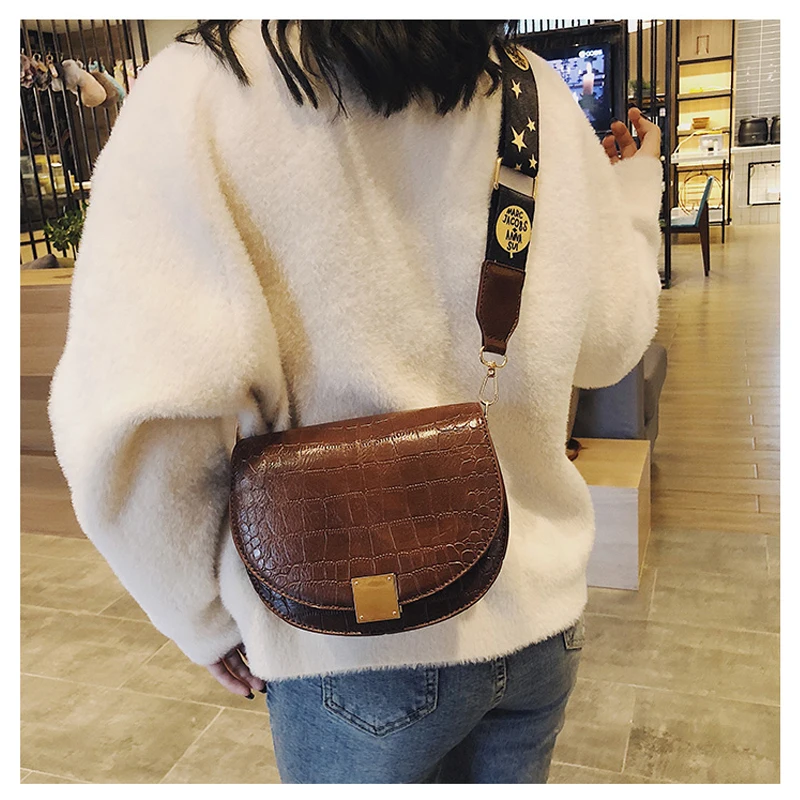 سرج مصنوع من الجلد حقيبة Crossbody حقائب للنساء البني رفرف المحافظ مع البرية حزام الكتف الإناث حقيبة يد صغيرة حقيبة ساع