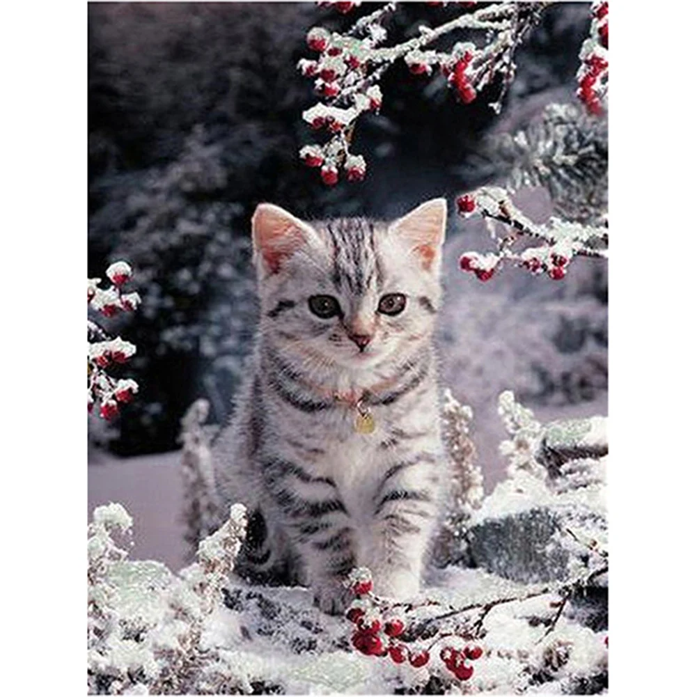 

5D DIY Diamond Painting Painted Animals Cat In The Snow Mosaic Embroidery Kitten Cross Stitch Embroidery Crafts Room Decoration