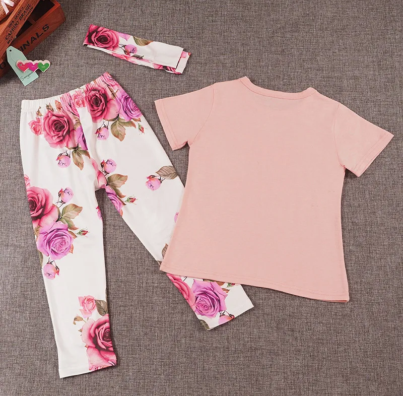 Розовый цветочный Комплект из трех предметов для новорожденных девочек, Цветочный наряд, футболка+ штаны, одежда повязка на голову, комплекты одежды для маленьких девочек