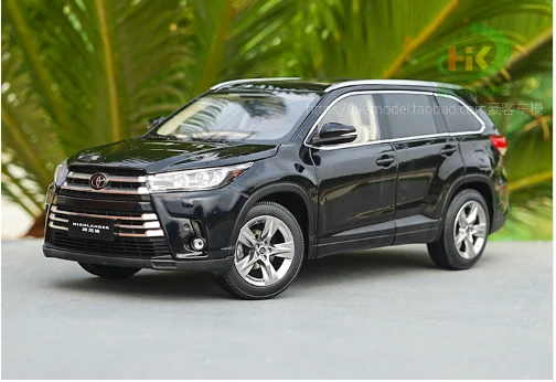 1/18 все новые TOYOTA Highlander литая модель автомобиля SUV игрушки для детей рождественские подарки коллекция с новой коробкой - Цвет: Черный