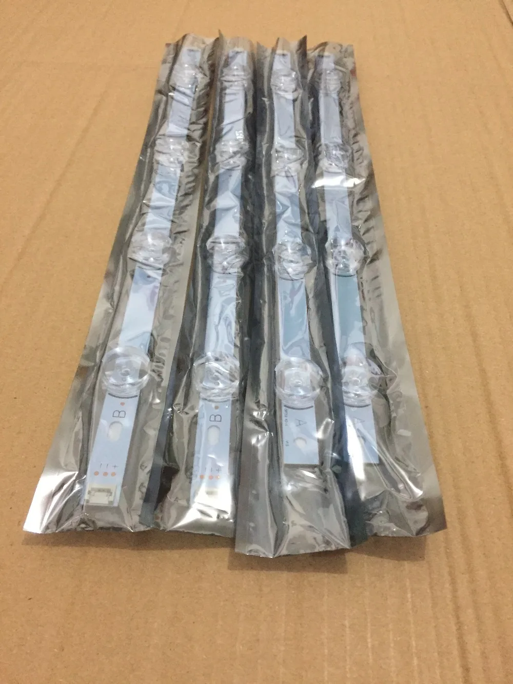 100% NEW 2 PCS(1*A,1*B) LED strips for LG INNOTEK DRT 3.0 42"-A/B Type 6916L 1709B 1710B 1957E 1956E 6916L-1956A 6916L-1957A