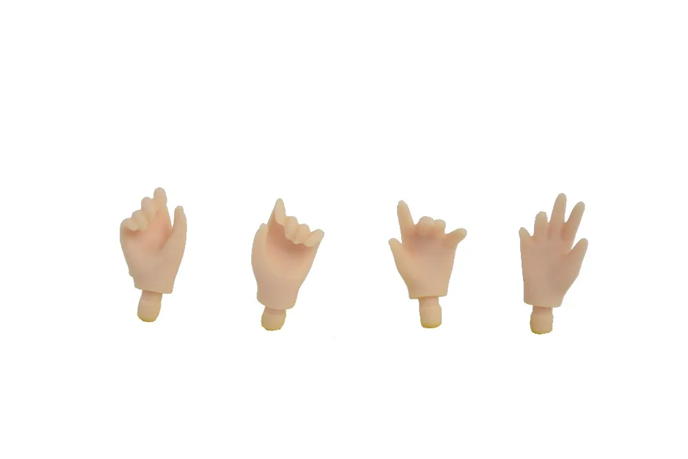(4)