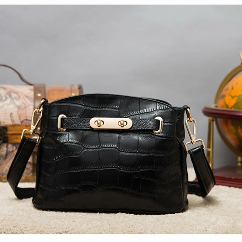 

Fashion Soft Genuine Leather Woman Handbag Party Travel Brief Cow Leather Zipper Silt Pocket Messenger Bag Solid Color Totes