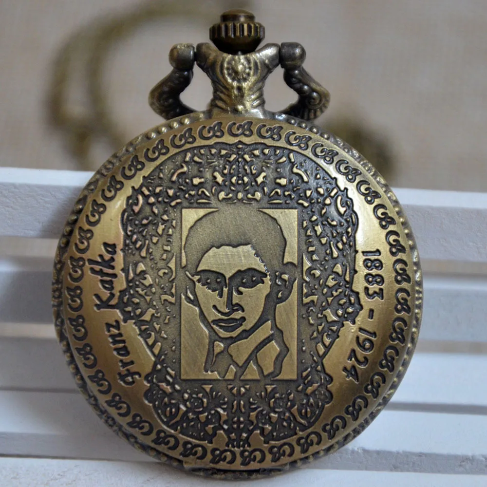 

Vintage Retro Bronze Franz Kafka Writer Quartz Pocket Watch Analog Pendant Necklace Mens Womens Watch Gift Montre de poche Reloj