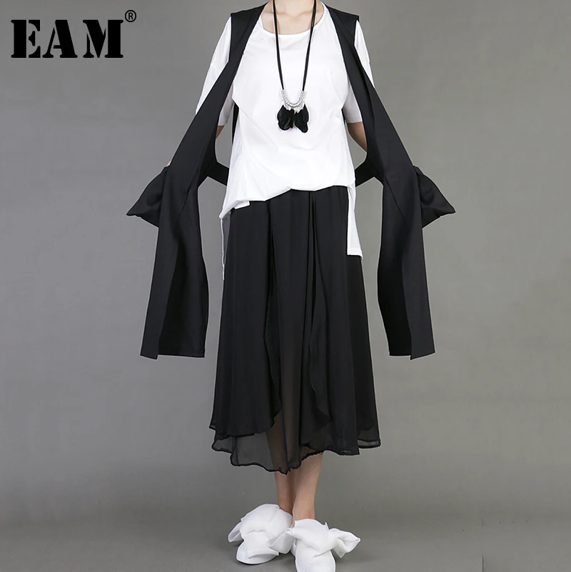 

[EAM] 2019 New Spring Summer V-collar Sleeveless Brief Irregular Personality Long Loose Big Size Vest Women Fashion Tide JY046