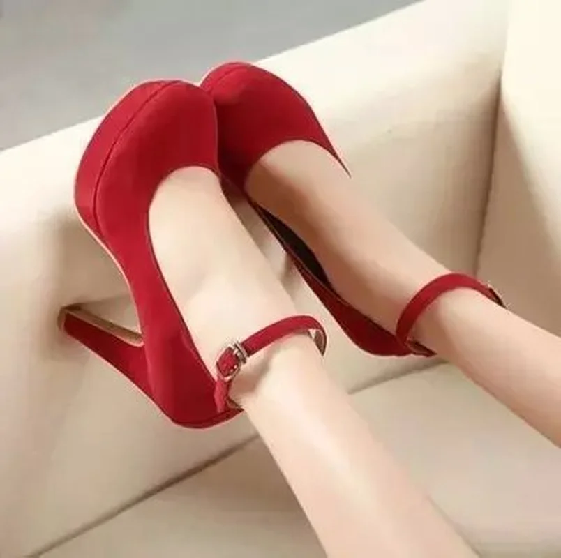 De Mode Pointu Talons Noir Boucle Printemps Mariage Pompes Bout bleu rouge Chaussures Automne Parti Hot Hauts Femmes 2019 Sexy 0vPOWw1q