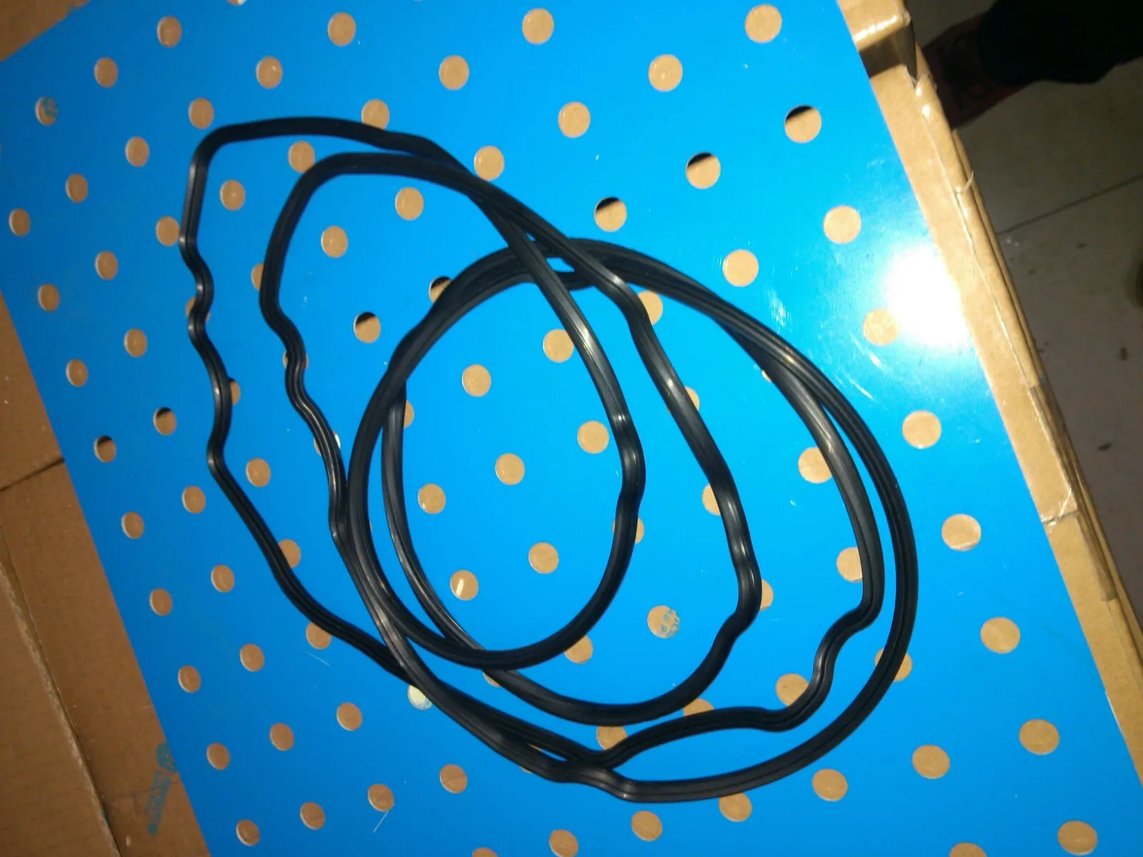 C3959798 valve chamber cover gasketin Generator Parts & Accessories