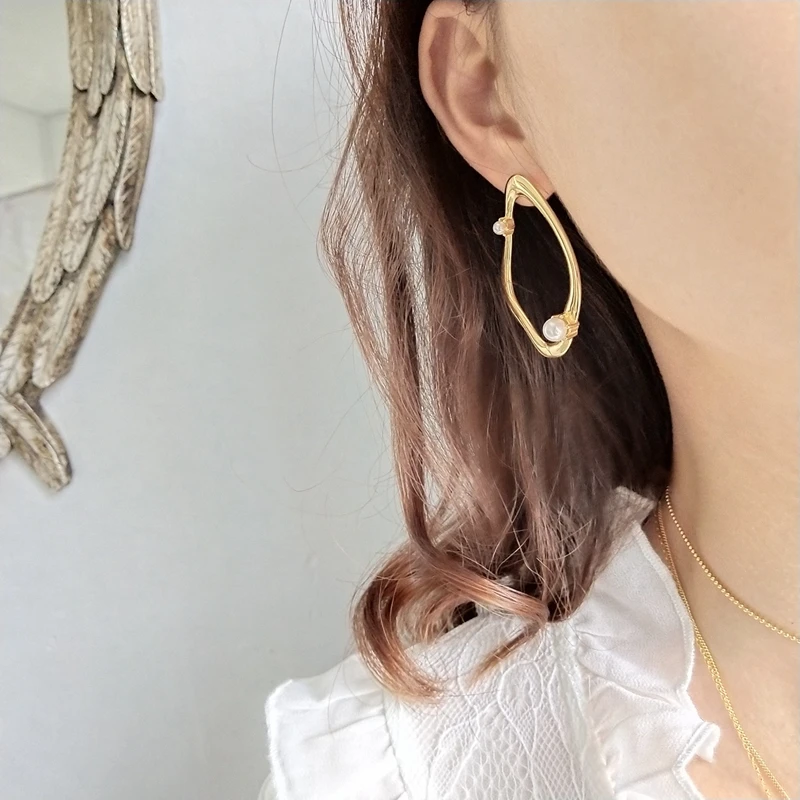 

Single 925 sterling silver irregular pearl stud earrings gold fashion dream Dubai exaggeration earrings for women fine jewelry