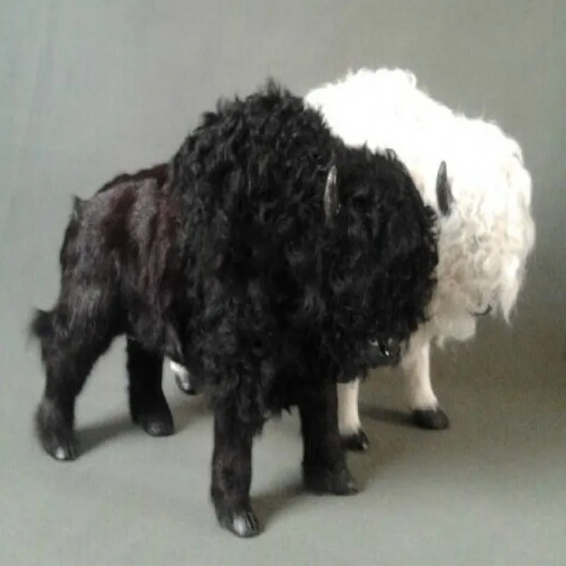 Sepasang Baru Simulasi Sapi Mainan Boneka Manusia Hidup Kerajinan