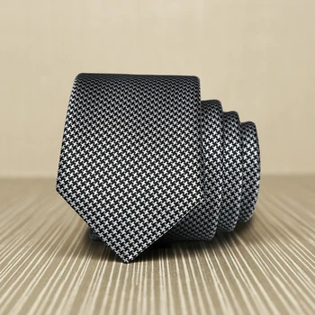 

High Quality 2019 New Arrival Mens Fashion Silver Swallow Gird Ties Men's 5CM Slim Neck Ties Classic Business for Men Gift Box