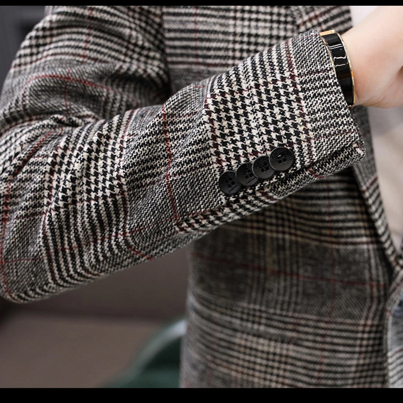 2018 New Plaid blazer men Spring autumn casual blazer masculino parka men suit jacket slim popular jackets men outerwear coats