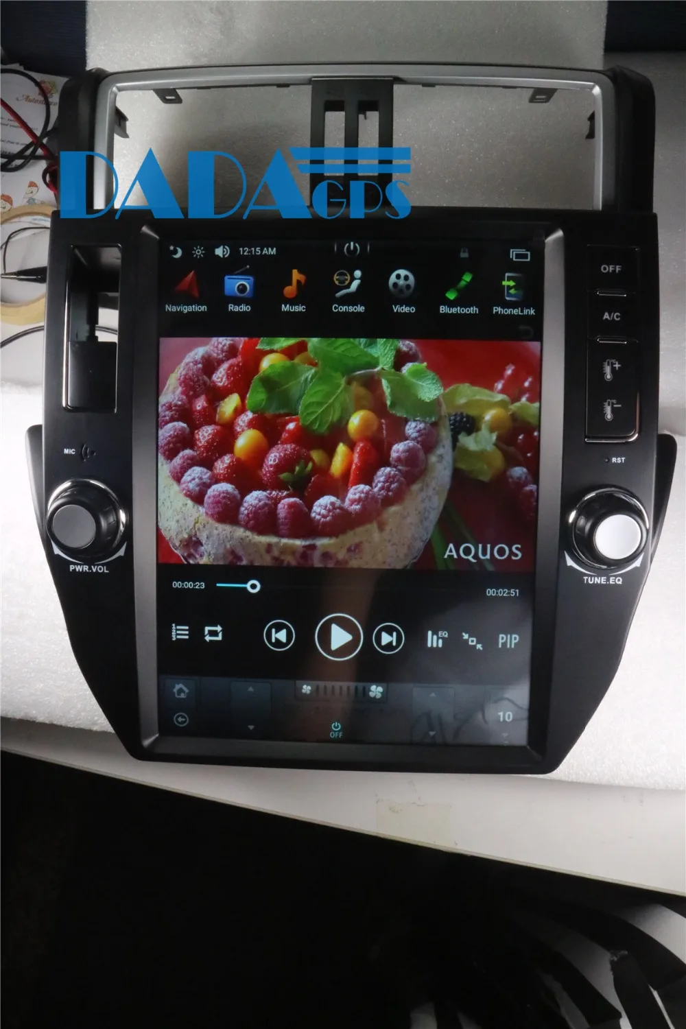 Perfect Tesla style Android 8.1 Car Radio GPS Navigation For TOYOTA Land Cruiser Prado 150 2010-2013 Car Stereo Headunit Multimedia Unit 3 Perfect Tesla style Android 8.1 Car Radio GPS Navigation For TOYOTA Land Cruiser Prado 150 2010-2013 Car Stereo Headunit Multimedia Unit 3