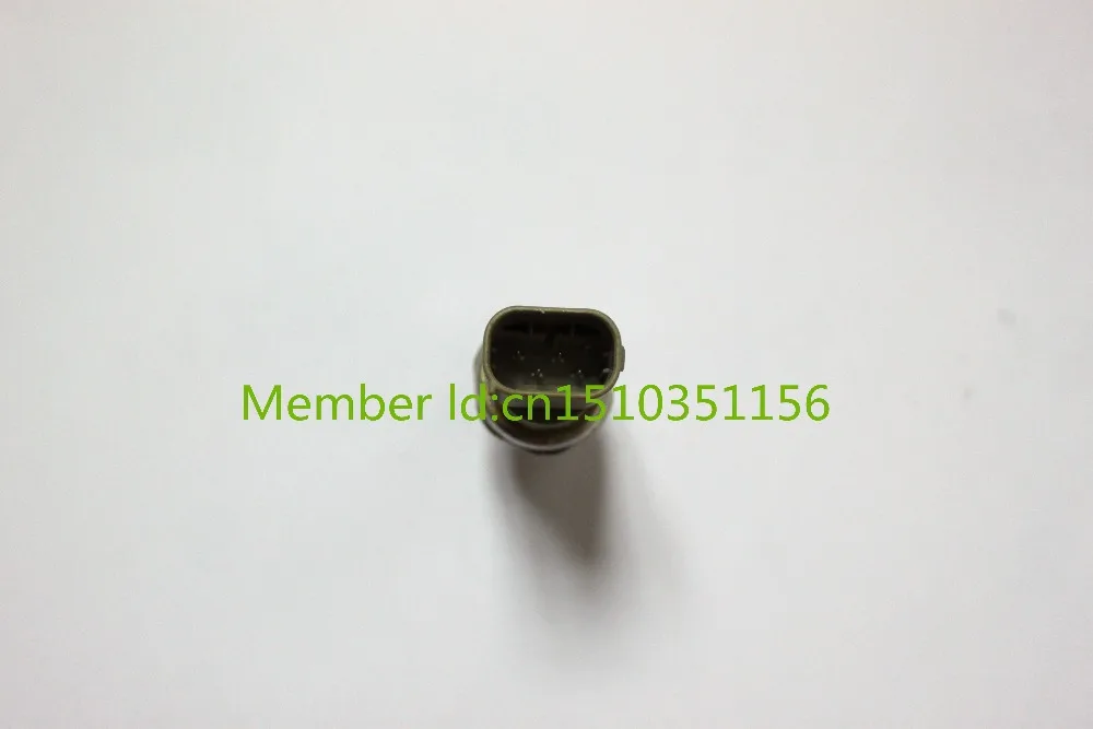 XYQPSEW Temperature sensor for Mercedes-Benz/ Volkswagen/51CP17-01