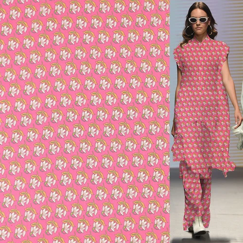 

Mini floral print on pink background silk georgette gauze silk fabric,SCG467